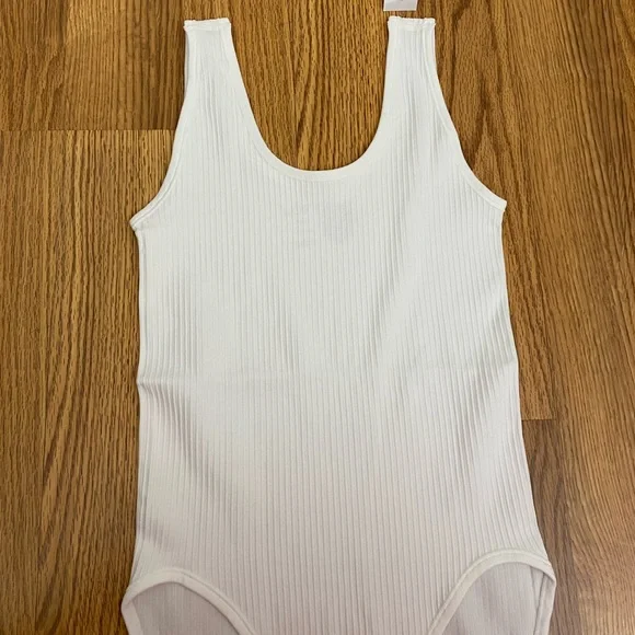 LOFT white Bodysuit - Picture 3 of 6